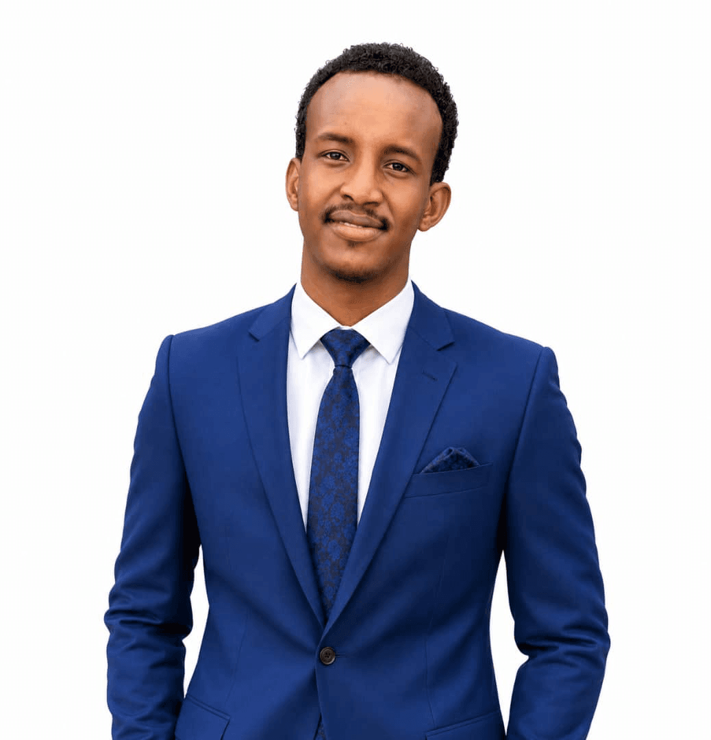 Sayidomar Adan Awil, Chief Executive Officer